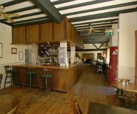 Bolingbroke Arms & 3* Swindon
